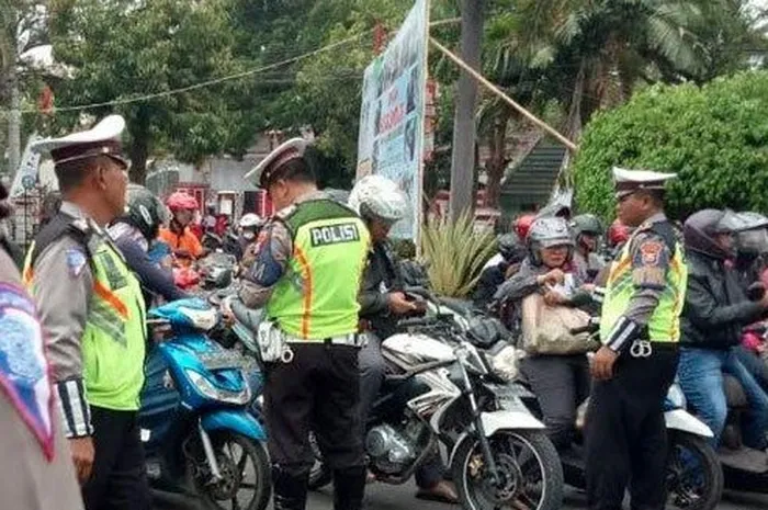 Polres Tulungagung Catat 3.343 Pelanggaran di Operasi Patuh Semeru 2025, Ini Pelanggaran Paling Banyak
