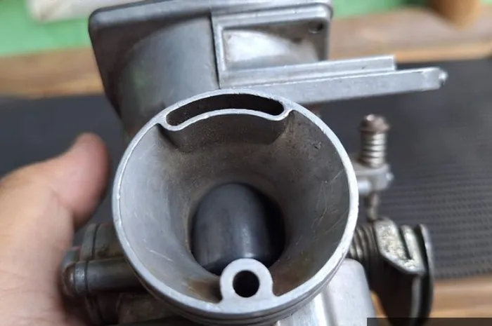 Baik, saya buatkan artikel utuh sesuai permintaan Anda.