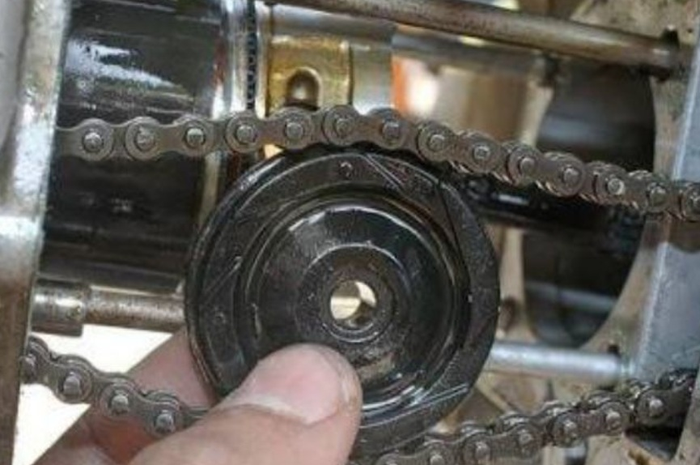 Sering Dengar Rantai Keteng di Motor, Ini Fungsi dan Cara Kerjanya?